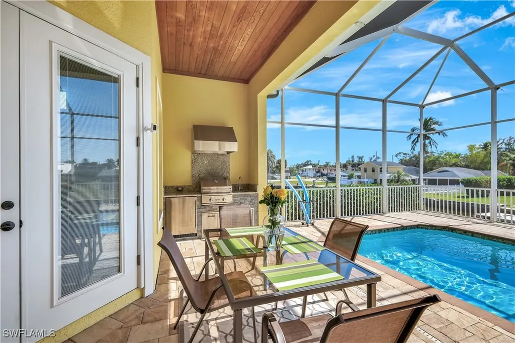 4821 Tarpon Avenue Bonita Springs FL 34134