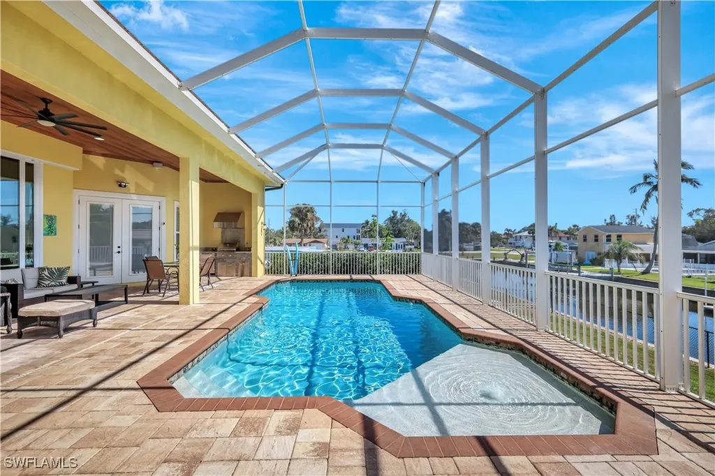 4821 Tarpon Avenue Bonita Springs FL 34134