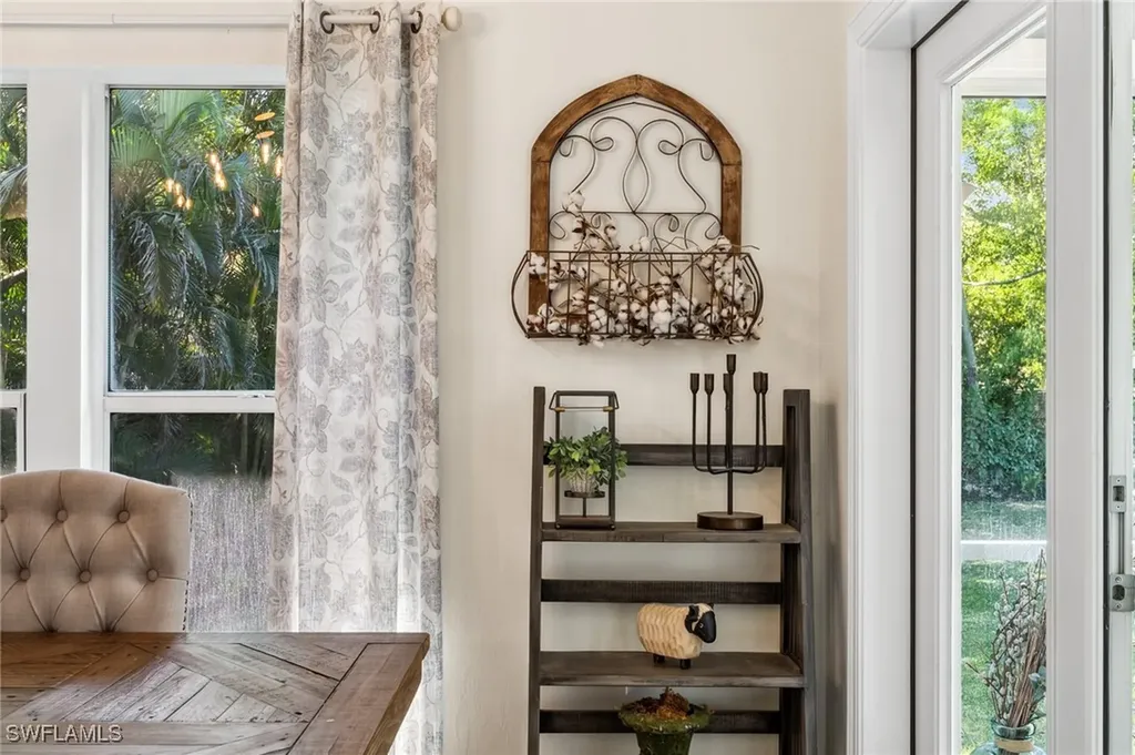 6857 Mill Run Circle Naples FL 34109