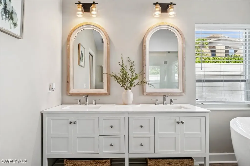 6857 Mill Run Circle Naples FL 34109