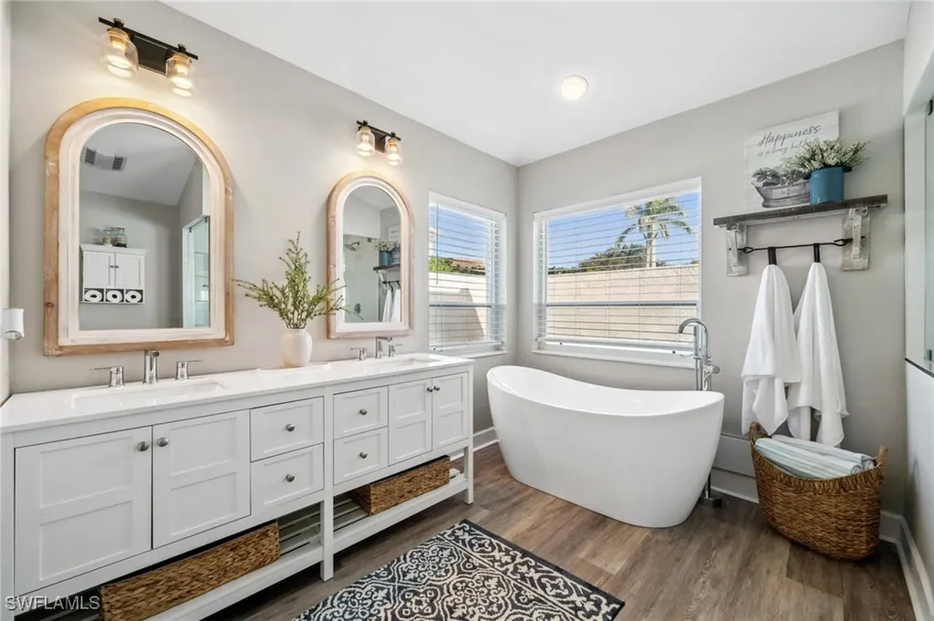 6857 Mill Run Circle Naples FL 34109
