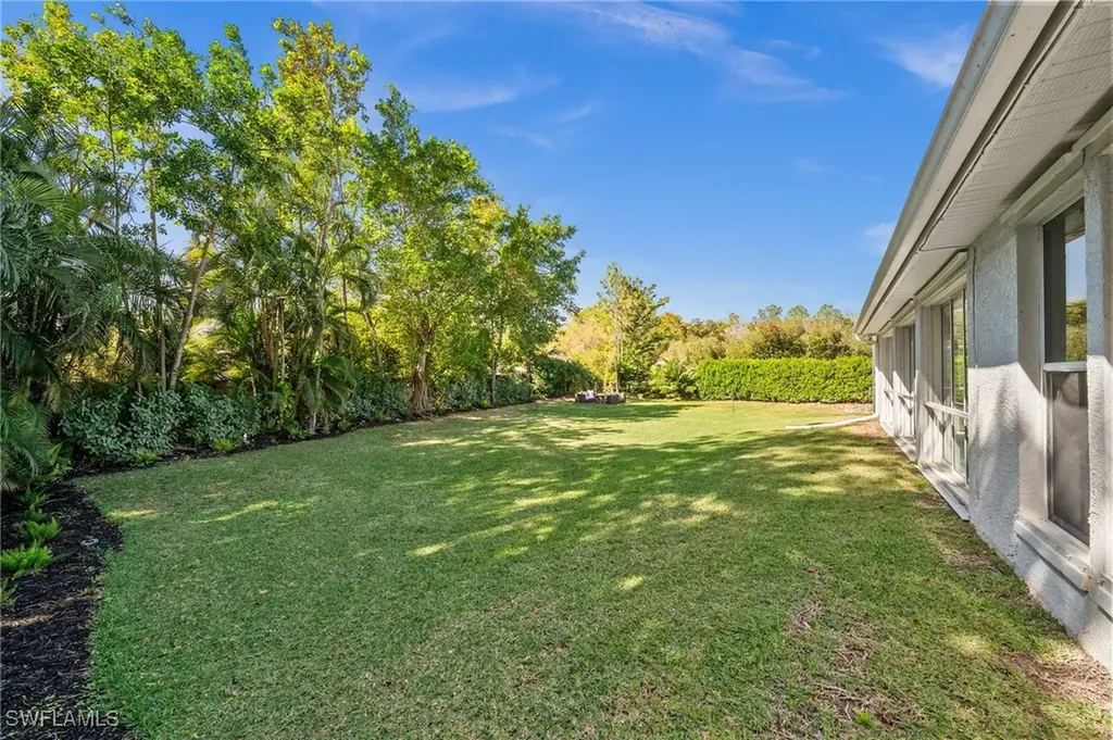 6857 Mill Run Circle Naples FL 34109
