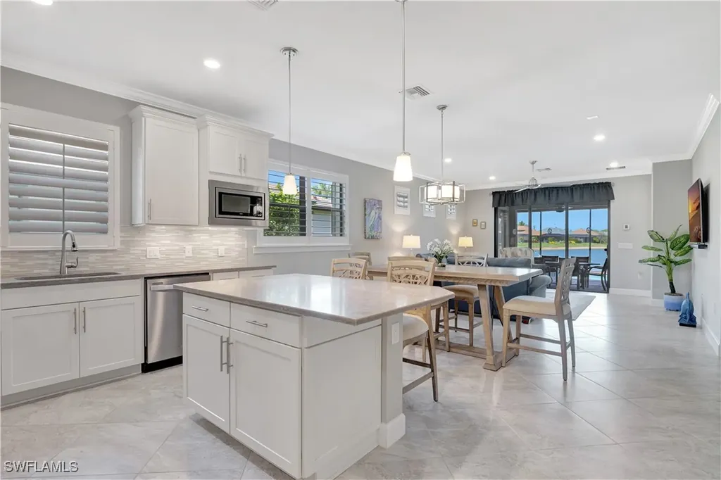 7815 Jacaranda Lane Naples FL 34114