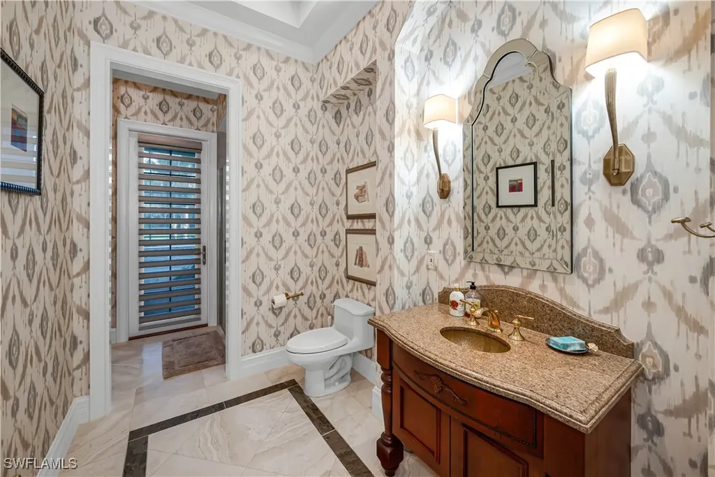 12627 Colliers Reserve Drive Naples FL 34110