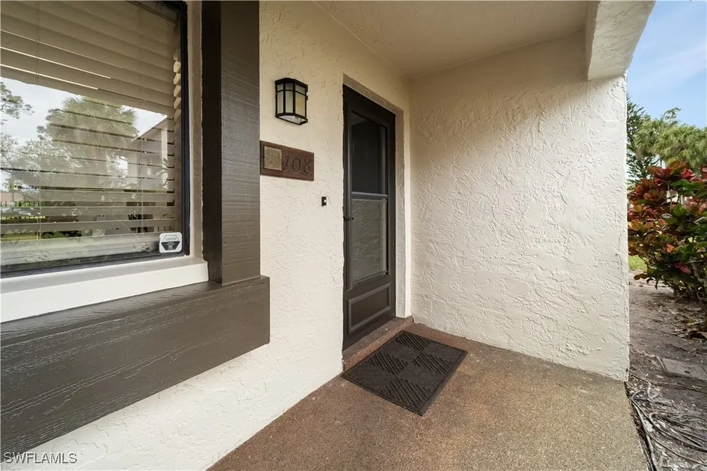 5841 Rattlesnake Hammock Road Naples FL 34113