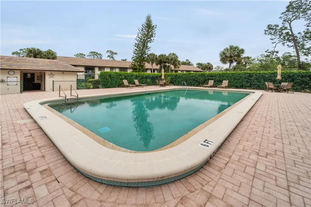 5841 Rattlesnake Hammock Road Naples FL 34113
