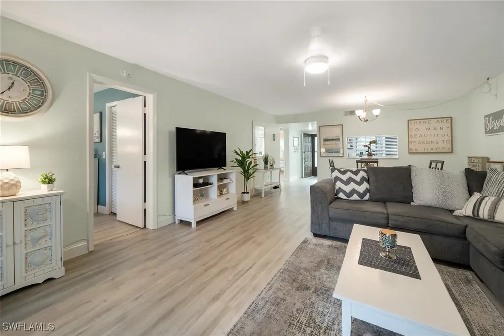 5841 Rattlesnake Hammock Road Naples FL 34113