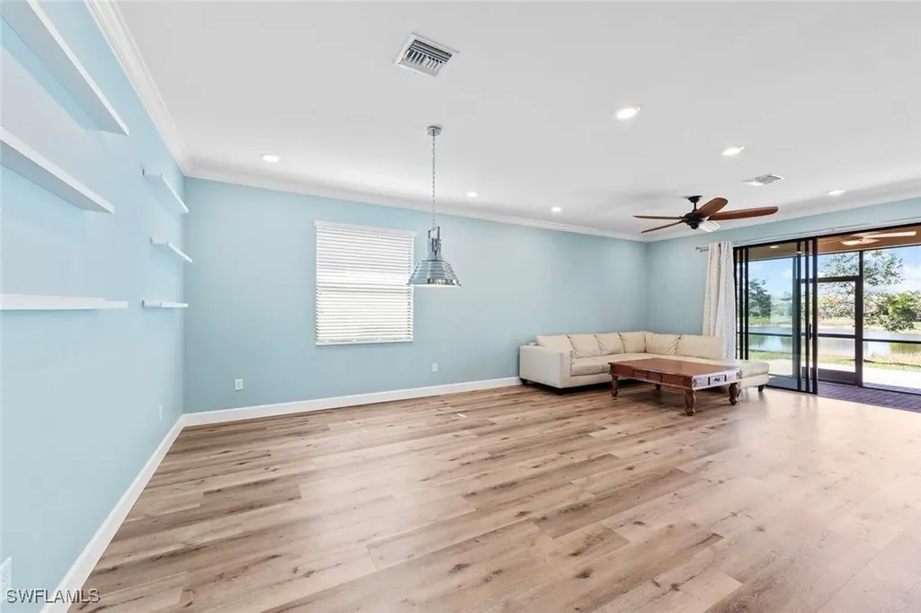 9251 Woodhurst Drive Naples FL 34120