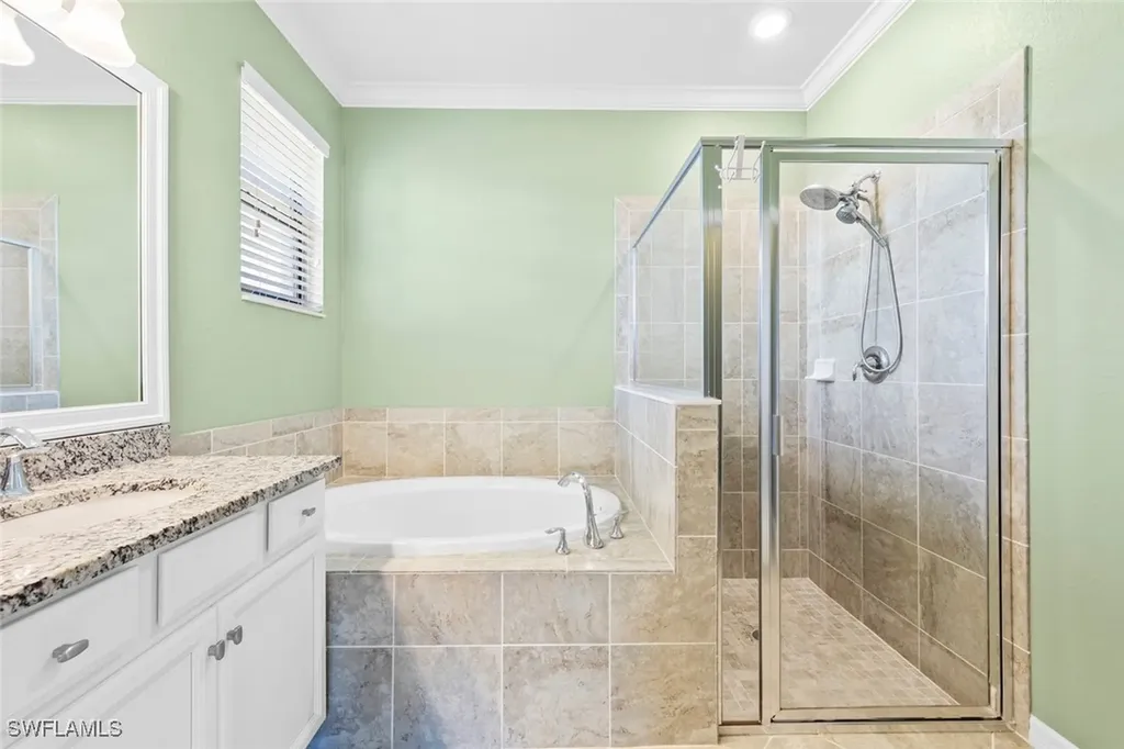 9251 Woodhurst Drive Naples FL 34120