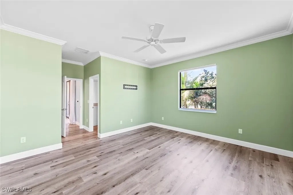 9251 Woodhurst Drive Naples FL 34120