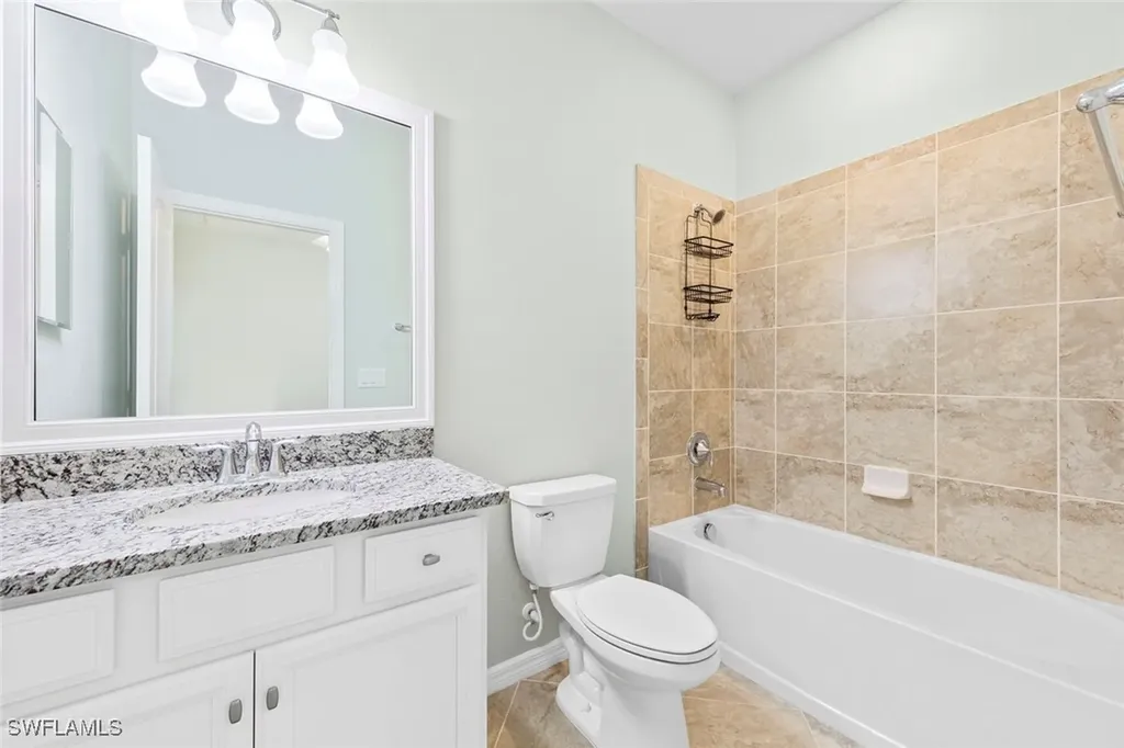 9251 Woodhurst Drive Naples FL 34120