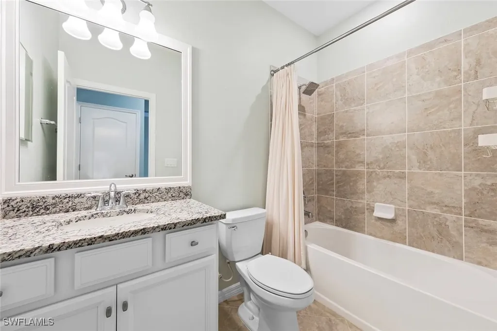 9251 Woodhurst Drive Naples FL 34120
