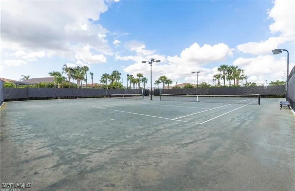 9251 Woodhurst Drive Naples FL 34120