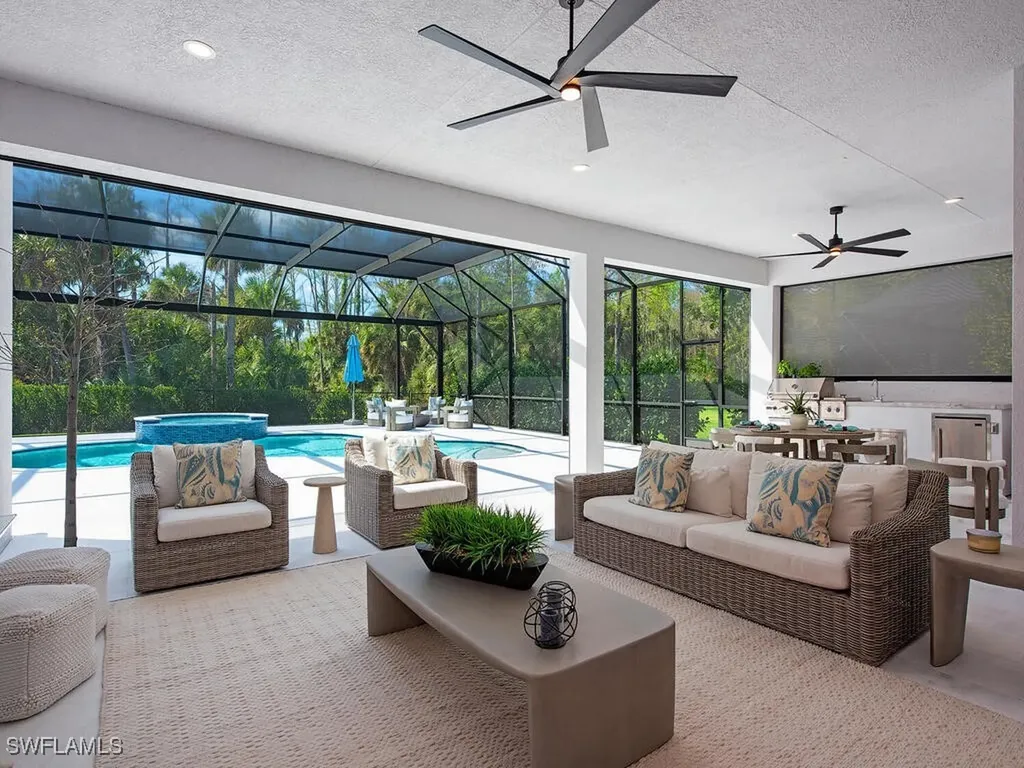 12077 Mimosa Street Naples FL 34120