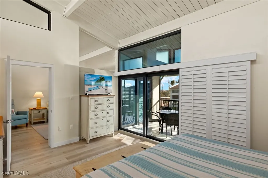 979 E Gulf Drive Sanibel FL 33957