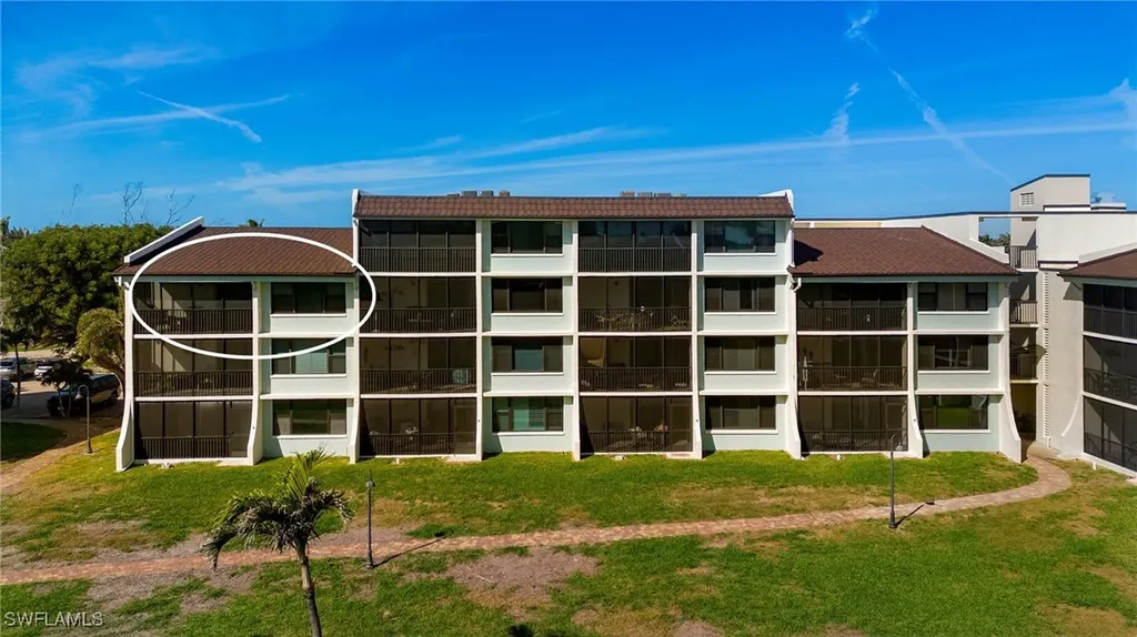 979 E Gulf Drive Sanibel FL 33957