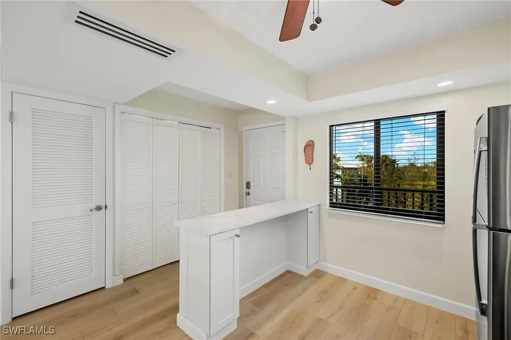 979 E Gulf Drive Sanibel FL 33957