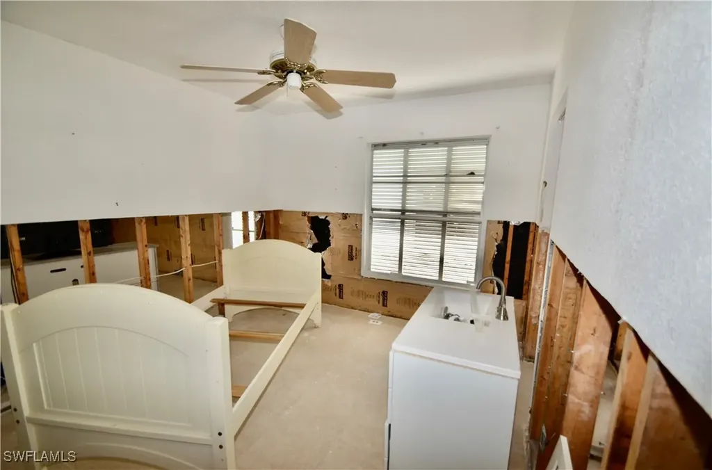 2571 Tamarind Street St. James City FL 33956