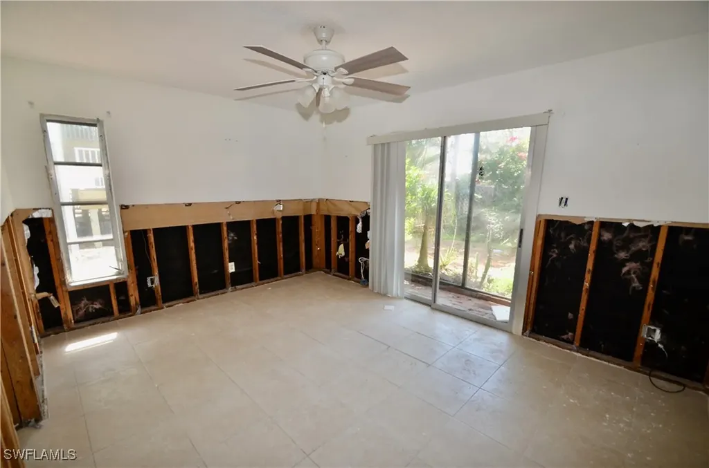 2571 Tamarind Street St. James City FL 33956