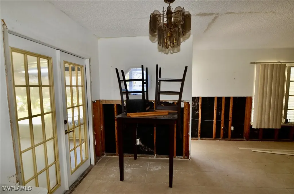 2571 Tamarind Street St. James City FL 33956