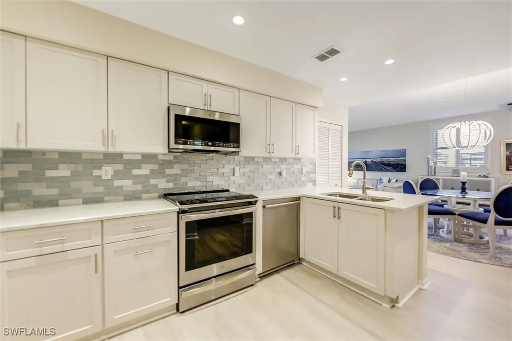 4306 Bellasol Circle Fort Myers FL 33916