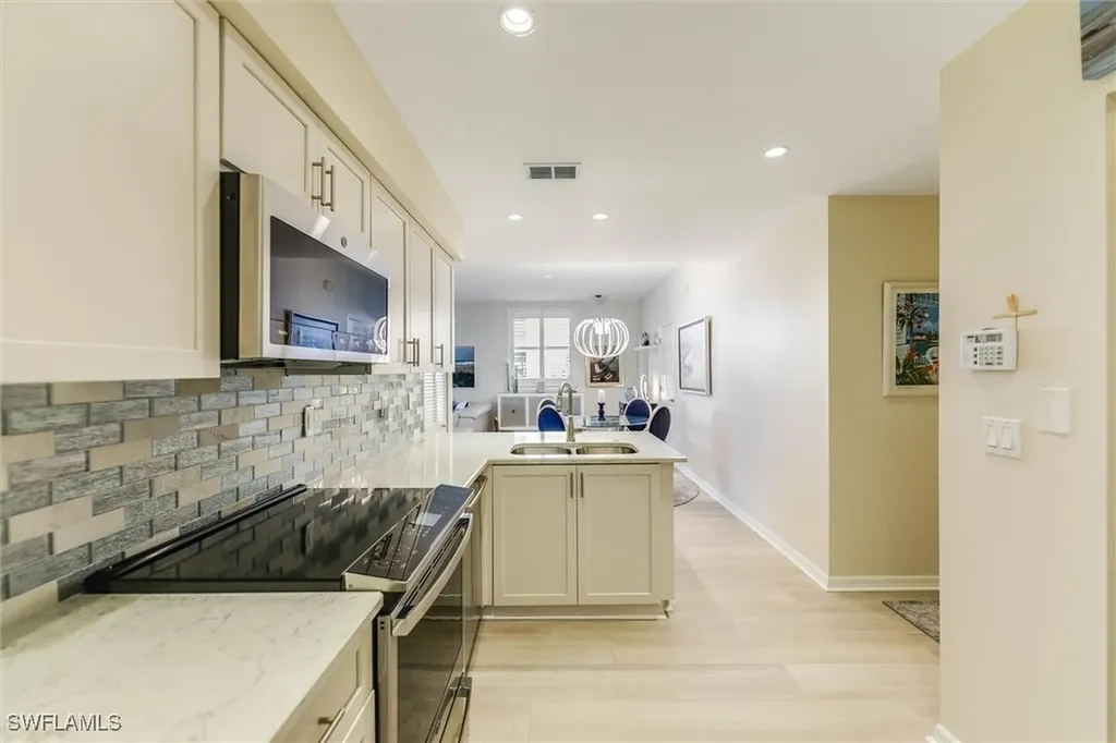 4306 Bellasol Circle Fort Myers FL 33916