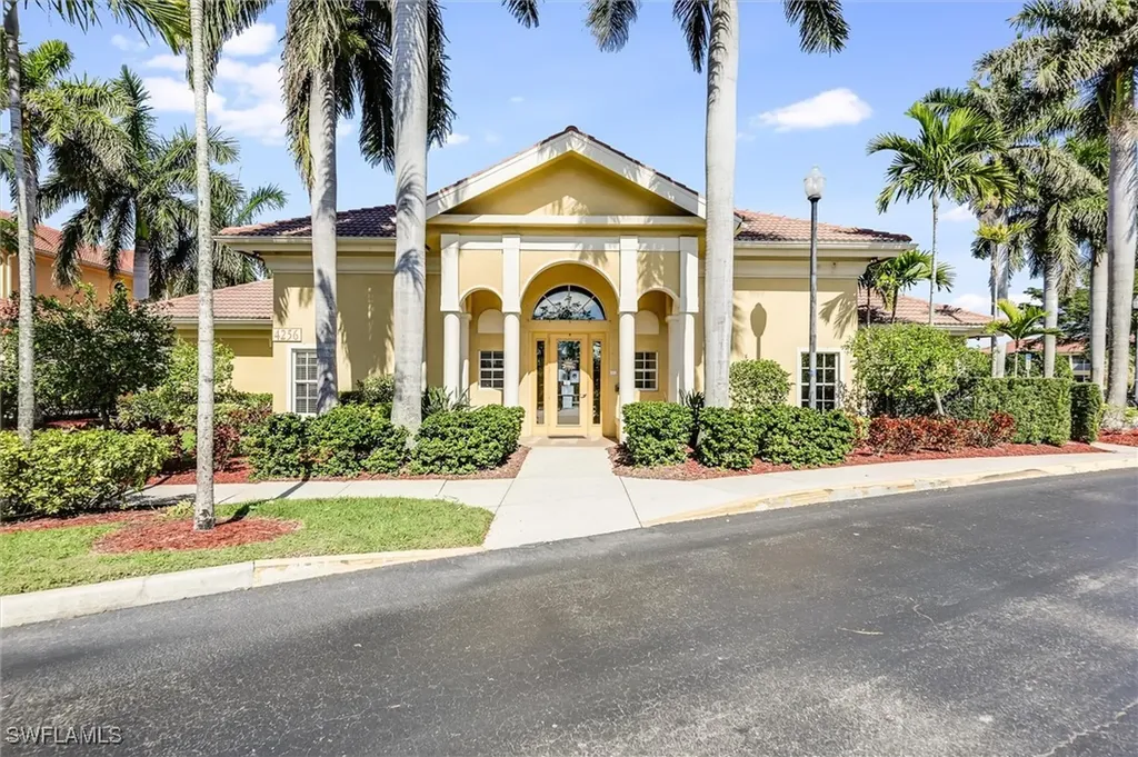 4306 Bellasol Circle Fort Myers FL 33916