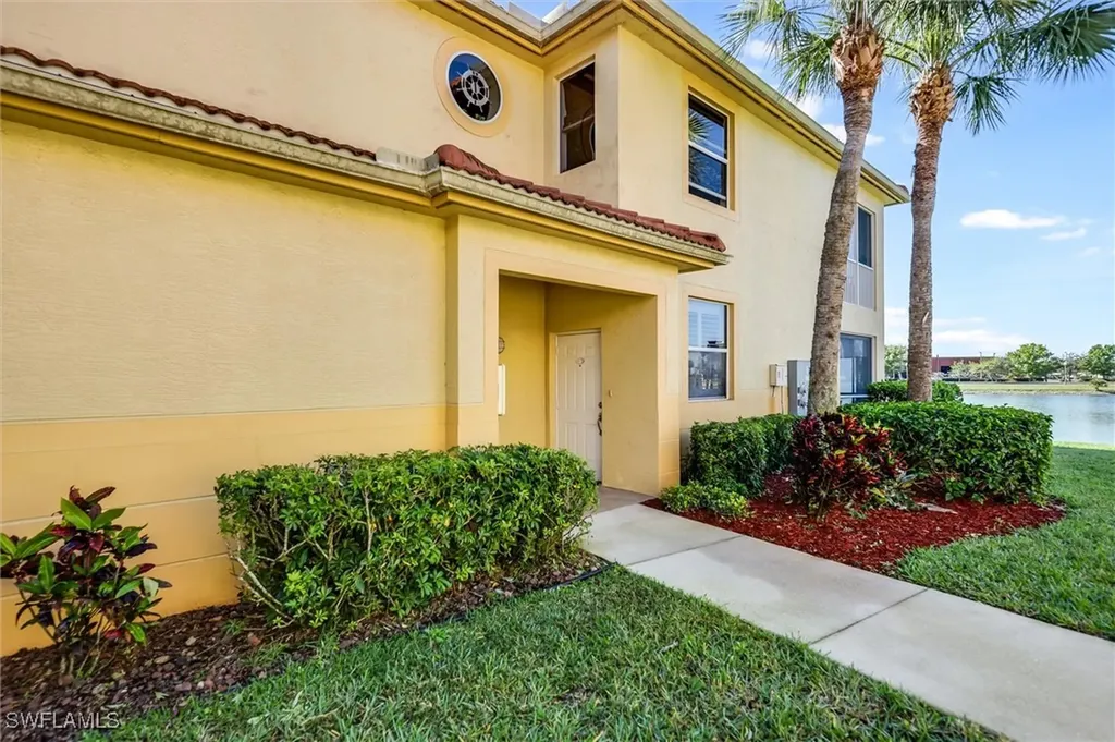 4306 Bellasol Circle Fort Myers FL 33916