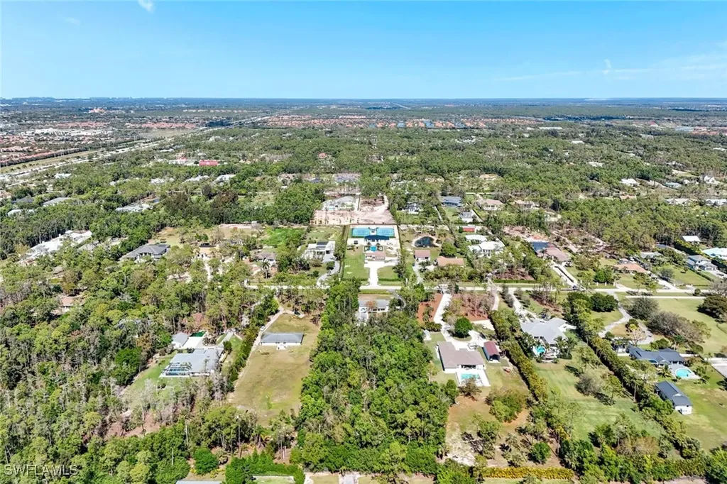 6800 Bottlebrush Lane Naples FL 34109