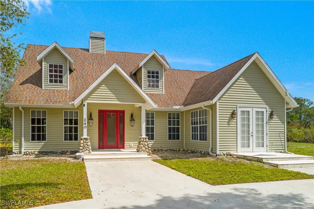 240 25th Street SW Naples FL 34117