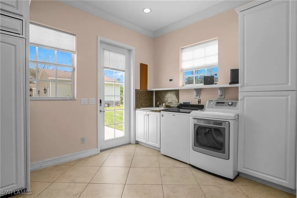 240 25th Street SW Naples FL 34117