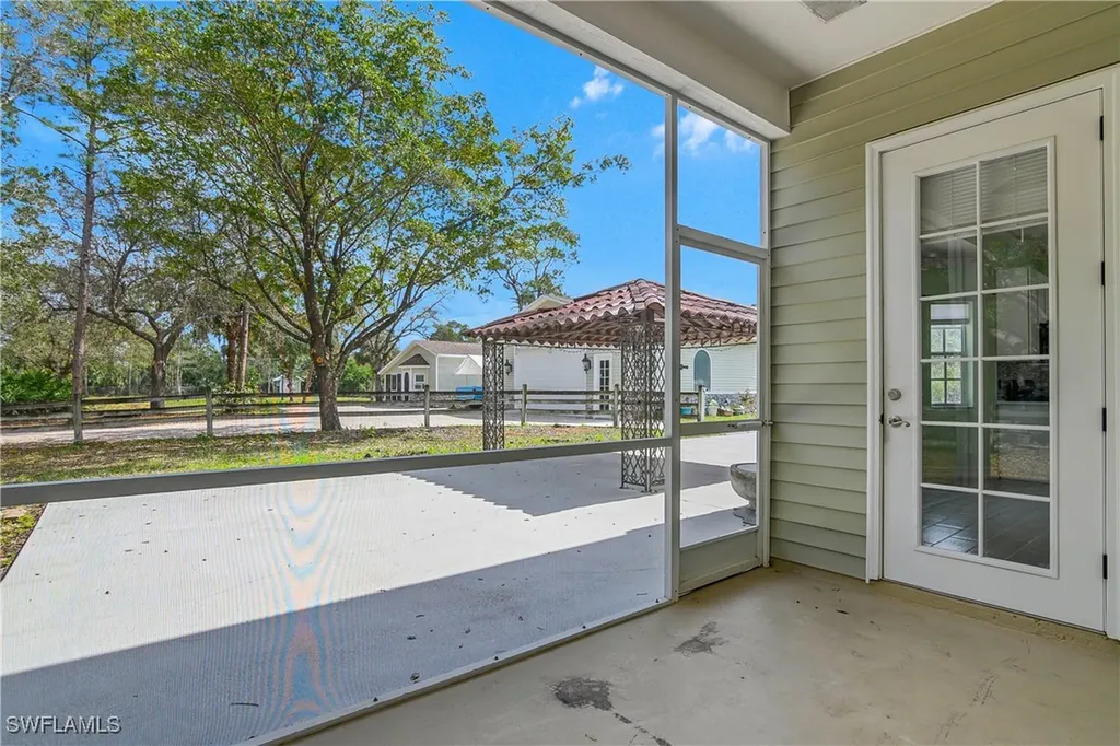 240 25th Street SW Naples FL 34117