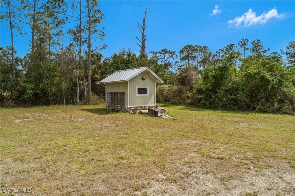240 25th Street SW Naples FL 34117