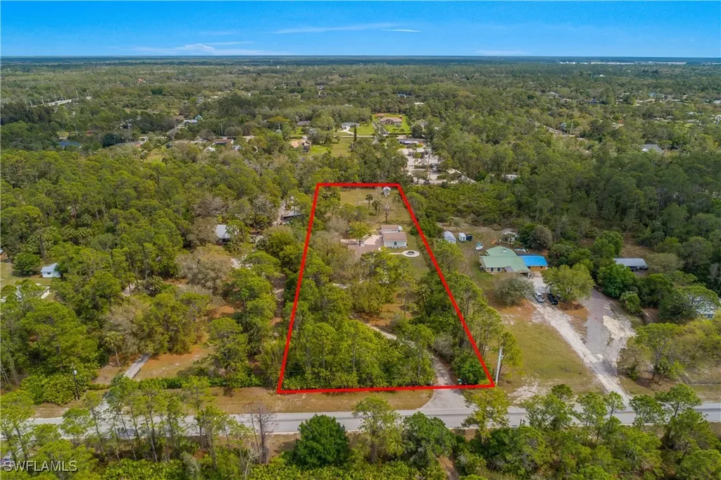 240 25th Street SW Naples FL 34117