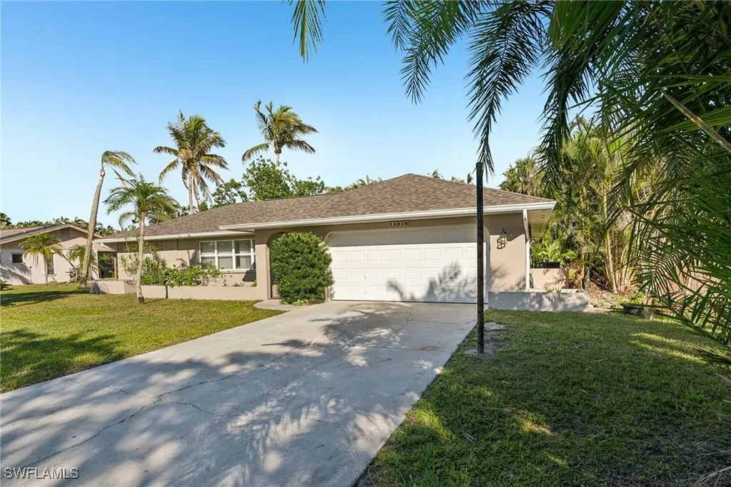 14910 Bonaire Circle Fort Myers FL 33908