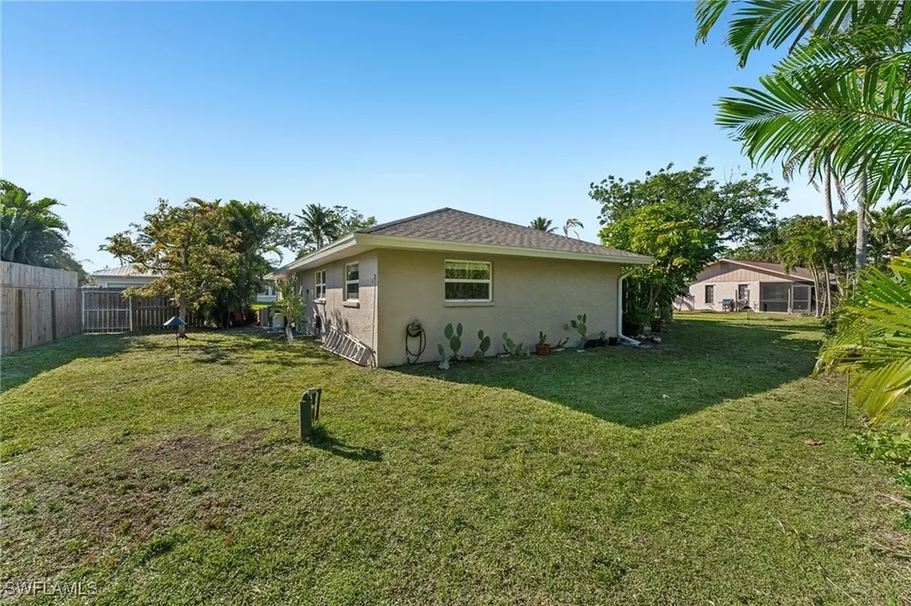 14910 Bonaire Circle Fort Myers FL 33908