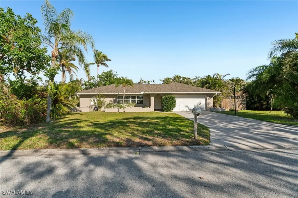 14910 Bonaire Circle Fort Myers FL 33908