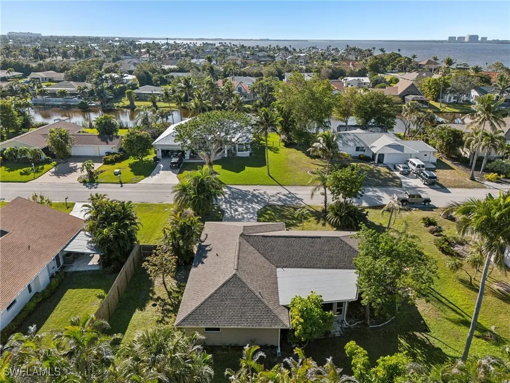14910 Bonaire Circle Fort Myers FL 33908