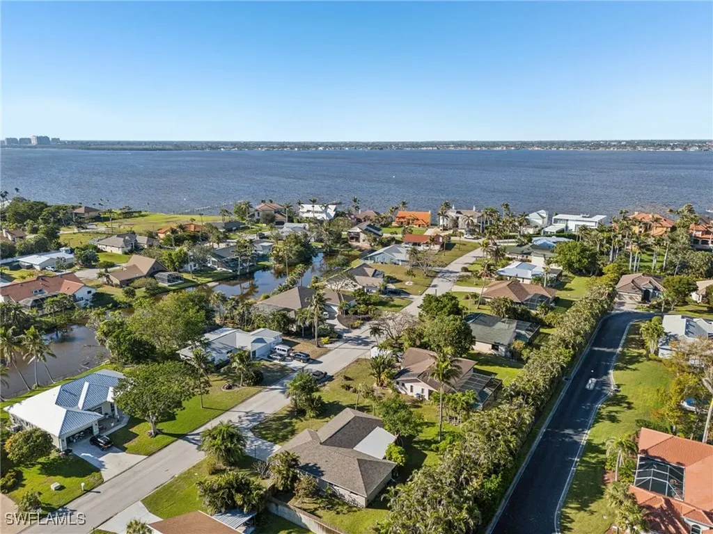 14910 Bonaire Circle Fort Myers FL 33908