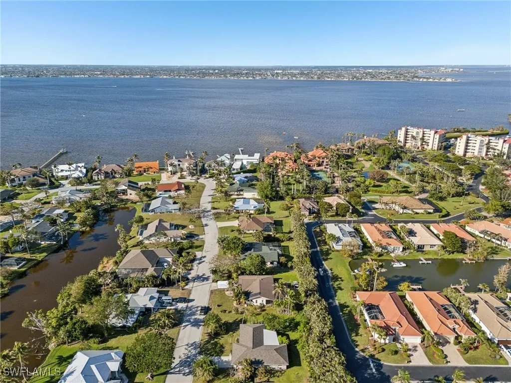 14910 Bonaire Circle Fort Myers FL 33908