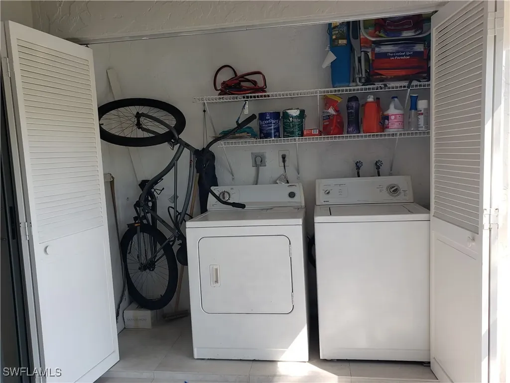 5435 Rattlesnake Hammock Road Naples FL 34113