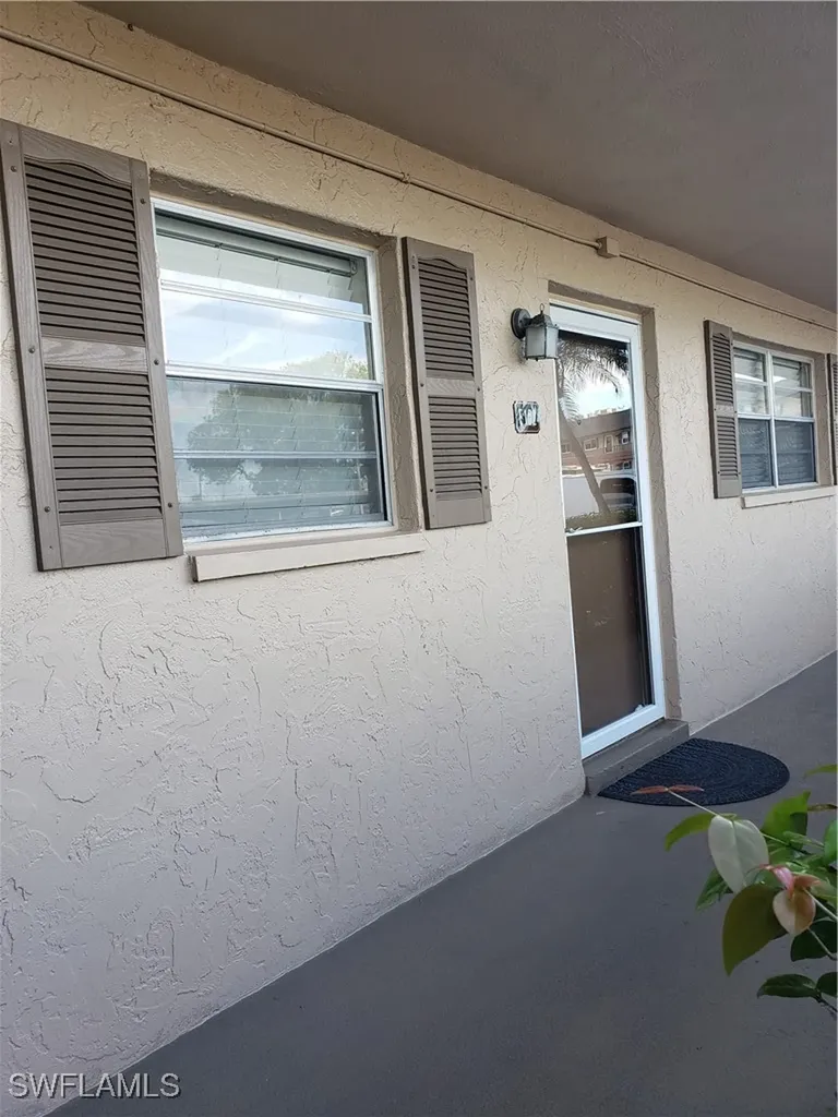 5435 Rattlesnake Hammock Road Naples FL 34113