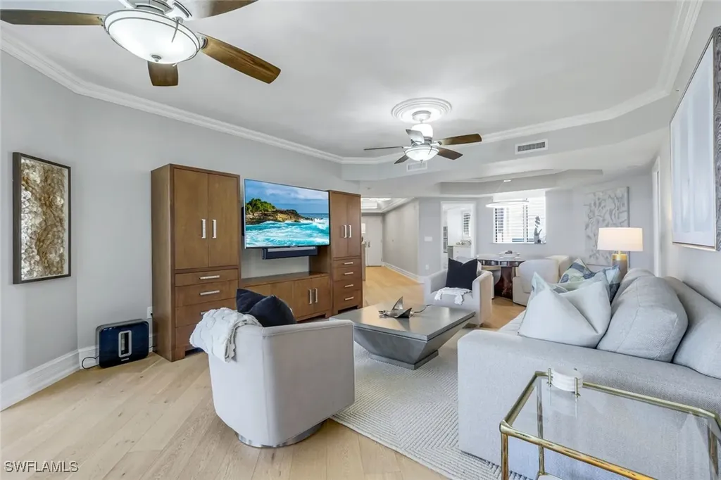7117 Pelican Bay Boulevard Naples FL 34108