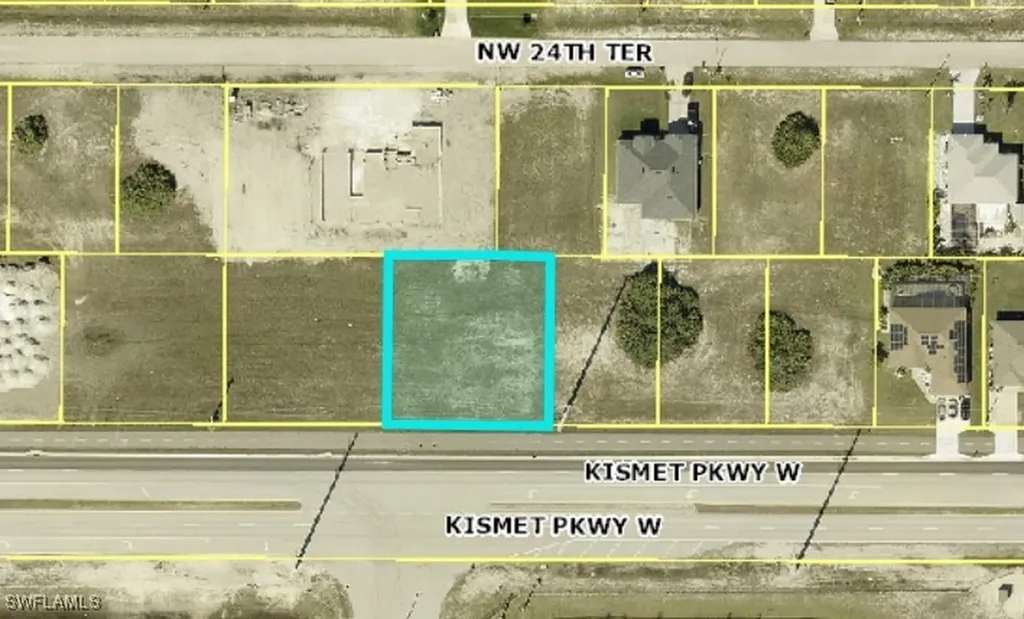 1229 Kismet Parkway W Cape Coral FL 33993