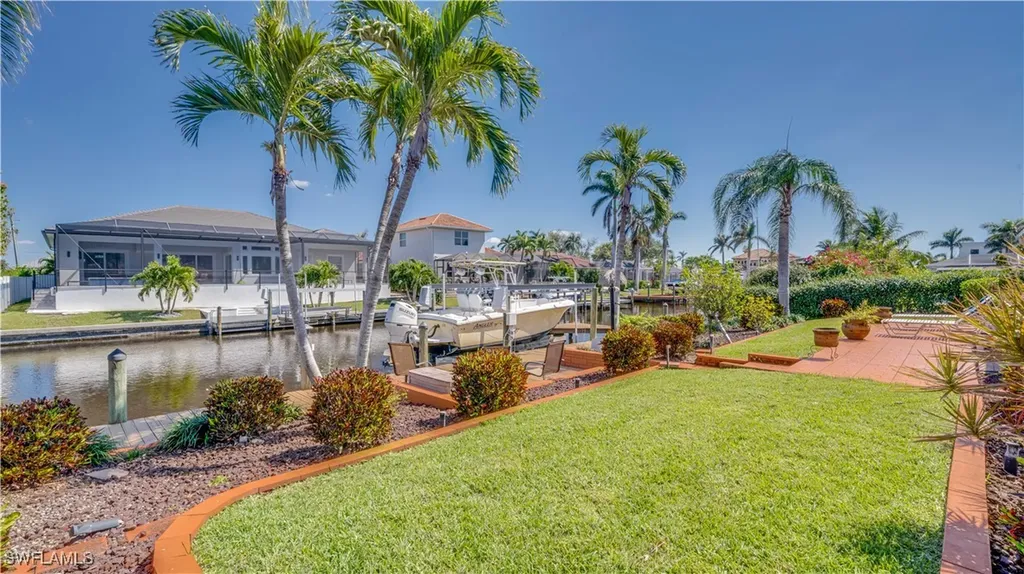 5331 Mayfair Court Cape Coral FL 33904