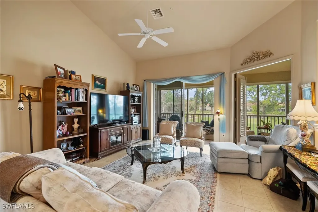 8437 Radcliffe Terrace Naples FL 34120