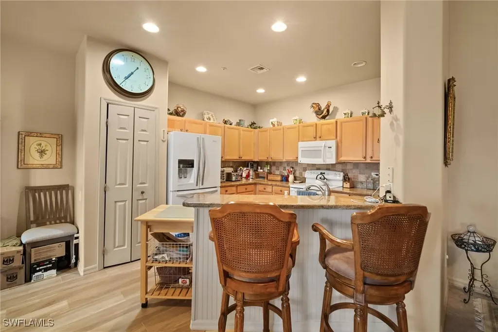 8437 Radcliffe Terrace Naples FL 34120