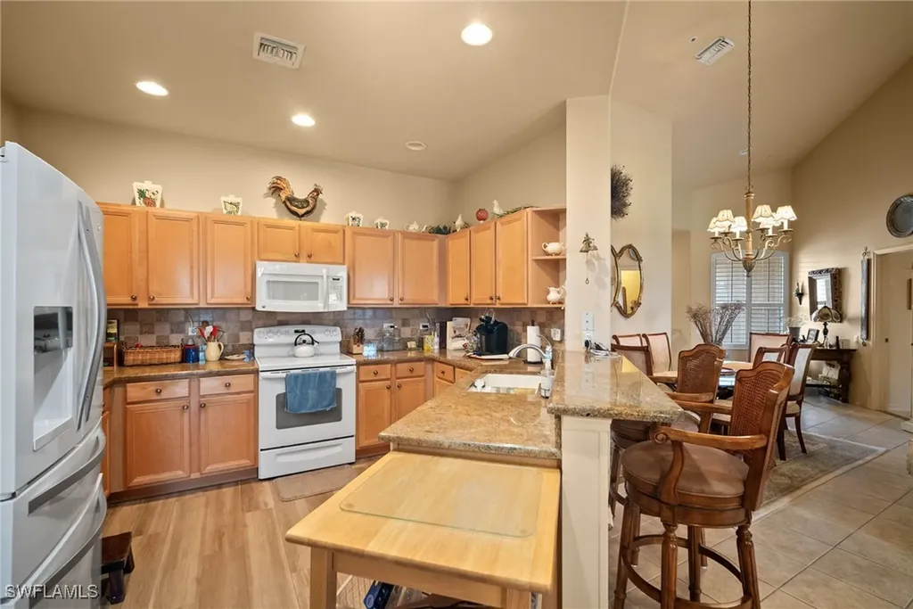 8437 Radcliffe Terrace Naples FL 34120