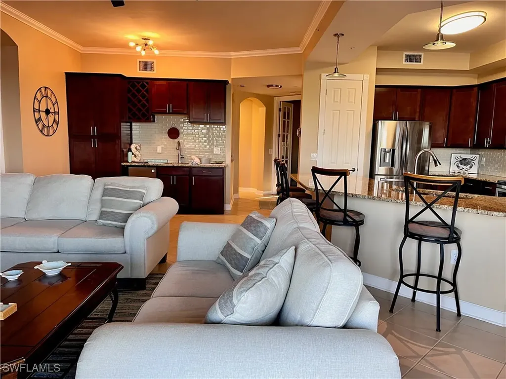 174 Shadroe Cove Circle Cape Coral FL 33991