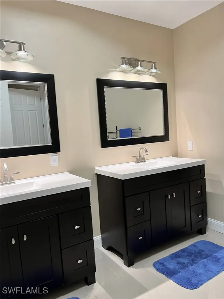 174 Shadroe Cove Circle Cape Coral FL 33991